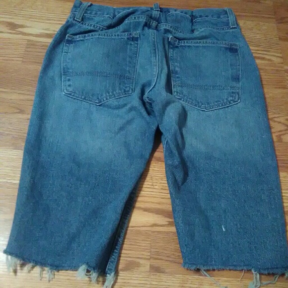 Men's Ripped and Cut Jean Shorts - Picture 4 of 4